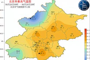 穿针引线！哈登第三节单节送出7助攻 快船将分差缩小到2分